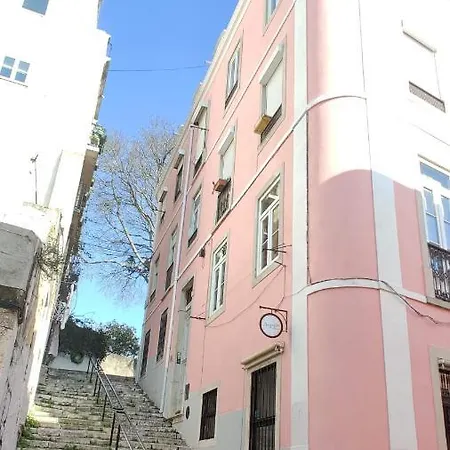 Alfama Graca District Typical & Bright , 3 Bedroom With Ac 1st Floor Апартаменты *