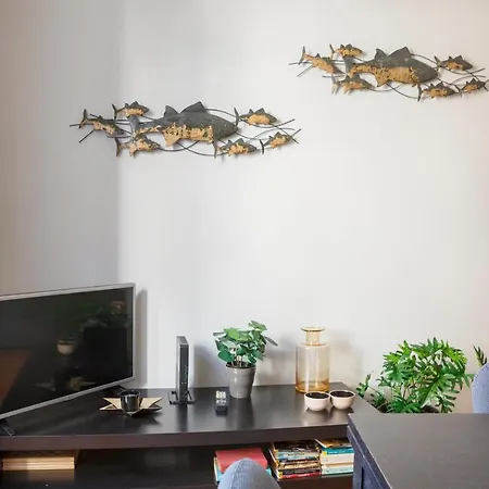 Apartment Alfama Graca District Typical & Bright , 3 Bedroom With Ac 1st Floor