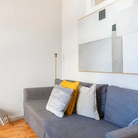 Apartman Alfama Graca District Typical & Bright , 3 Bedroom With Ac 1st Floor Lisboa